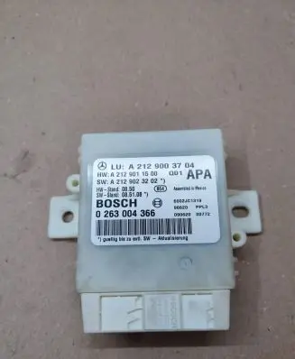 Mercedes-Benz E W212 Parking PDC control unit/module A2129003704