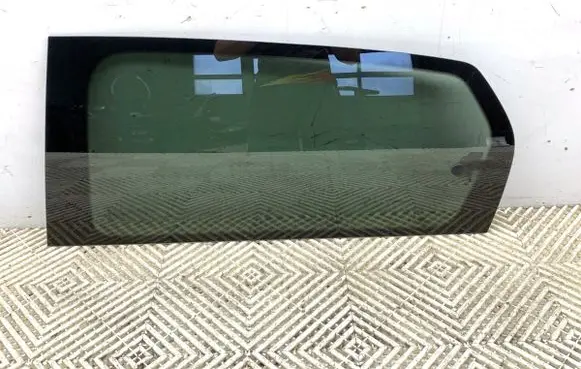 Skoda Citigo Rear door window glass