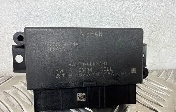 Nissan Qashqai Parking PDC control unit/module 285384ET1A