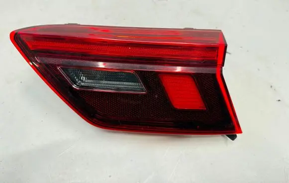 Volkswagen Tiguan Tailgate rear/tail lights 2SA01252004