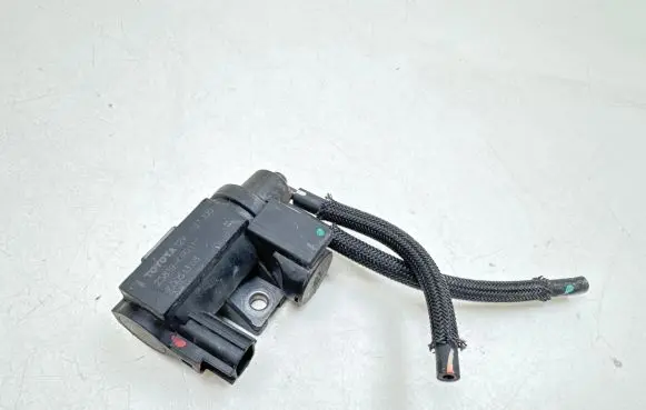 Vacuum valve