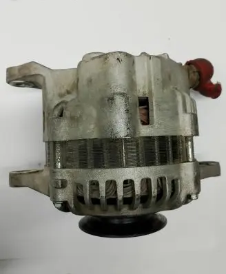 Nissan X-Trail T30 Generator/alternator