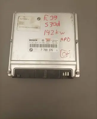 BMW 5 E39 Engine control unit/module 7789376 28RTF091 0281010314