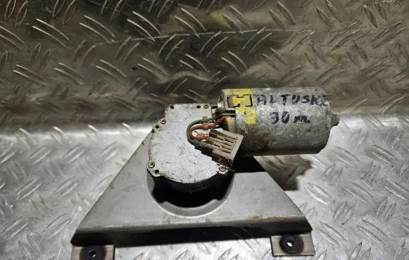 Volkswagen I LT Wiper motor