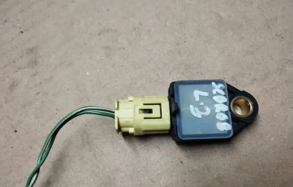Chrysler Sebring (JS) Airbag deployment crash/impact sensor P04896061AA