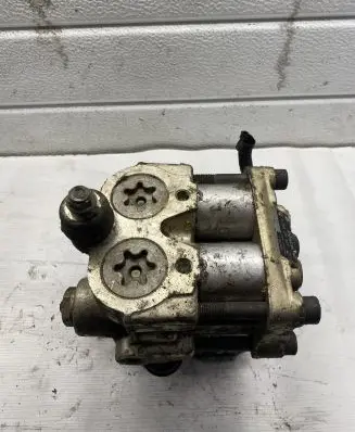 BMW 5 E39 ABS Pump 0265201022