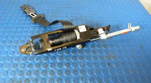 Volvo XC60 Front seatbelt CART39838674 39838674