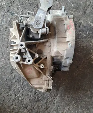 Mercedes-Benz A W176 Manual 6 speed gearbox 10722593 A1762610101 2463605500
