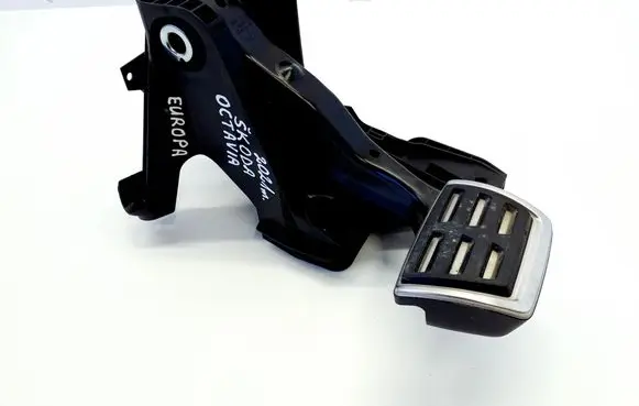 Skoda Octavia Mk4 Brake pedal 5Q1723058CH