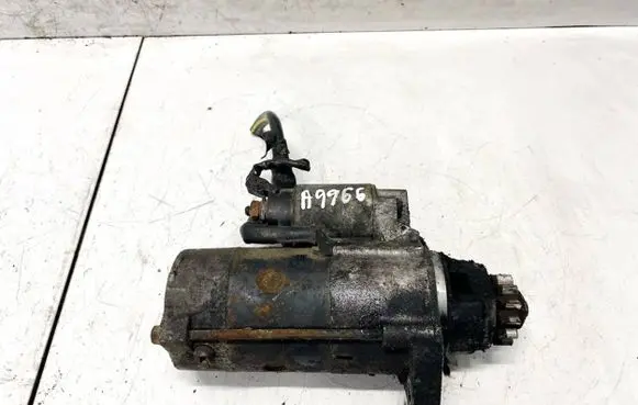 Nissan Primera Starter motor 233008h801