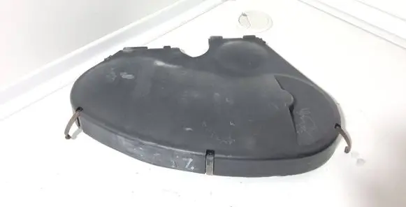Volkswagen Golf IV Timing belt guard (cover) 038109107C