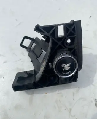 BMW X5 E70 Ignition lock 6966714 068600512 10862510