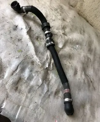 Alfa Romeo Giulia Engine coolant pipe/hose