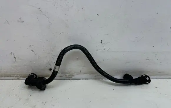 BMW 3 F30 F35 F31 Vacuum line/pipe/hose 8608035