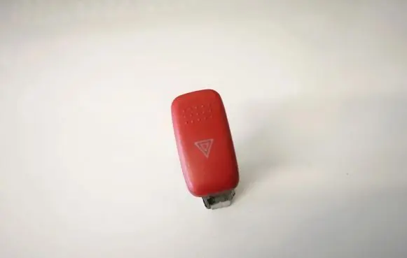Honda HR-V Hazard light switch m17479