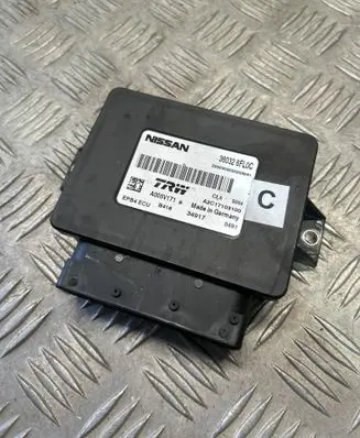 Nissan Qashqai Hand brake control module 360326FL0C A005V171 A2C17103100