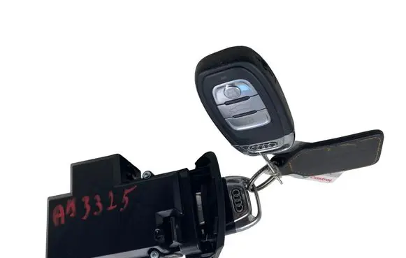Audi A4 S4 B8 8K Ignition lock 8K0909131D