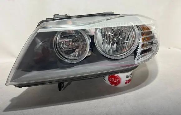 BMW 3 E90 E91 Headlight/headlamp 7202573