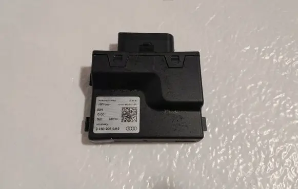 Audi A4 S4 B9 8W Fuel injection pump control unit/module 8W0906093E