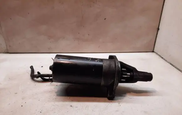 Audi A6 S6 C5 4B Starter motor 0001109021