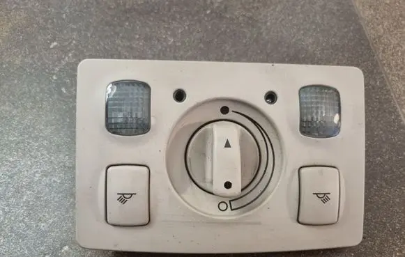 Front seat light
