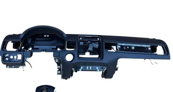 Volkswagen Touareg II Dashboard 