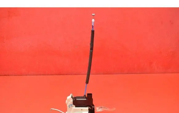 KIA Rio Rear door lock