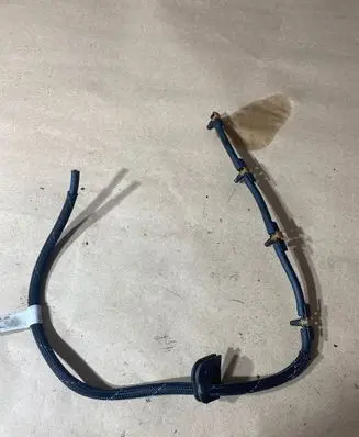 Fuel return line/hose