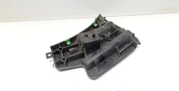 Volvo V60 Front bumper mounting bracket 30796625