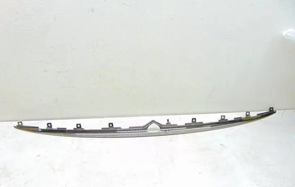 Genesis G80 Rear side glass trim 87373F1000