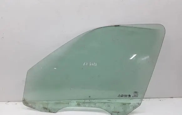 Land Rover Freelander Front door window glass four-door