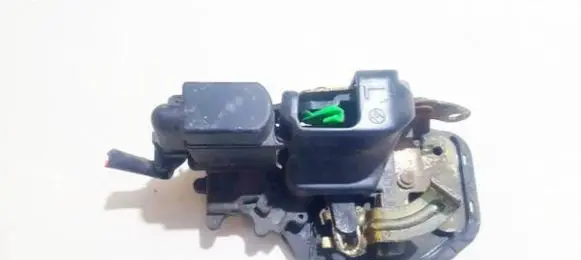 Mazda 626 Rear door lock