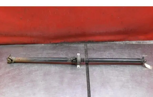 BMW 1 E82 E88 Drive shaft (set) 7537311