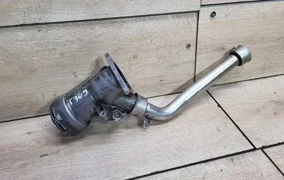 Mercedes-Benz E W211 EGR valve A6460900054 317416036