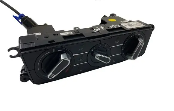 Volkswagen Polo VI Interior fan control switch 2G1820045G