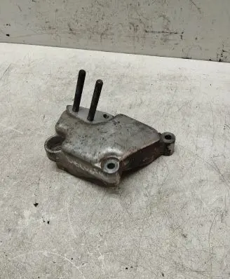 Volvo S40, V40 Engine mounting bracket 30811139 AK73