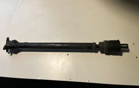 Mitsubishi Pajero Front prop shaft MR580