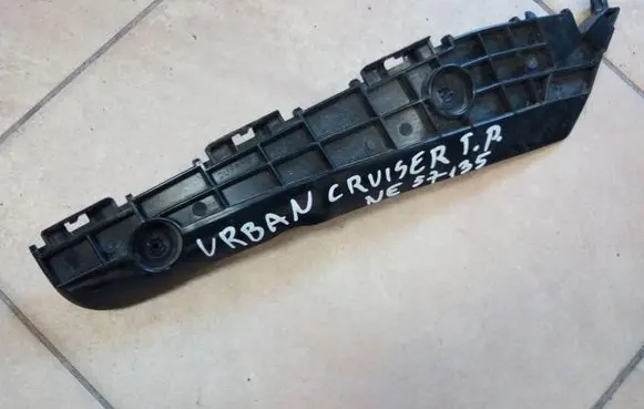 Toyota Urban Cruiser (XP110) Rear bumper mounting bracket 5257552150
