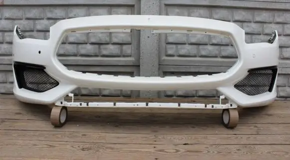 Maserati Quattroporte Front bumper 670066509