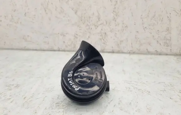 Volkswagen PASSAT B6 Horn signal 3C0951221
