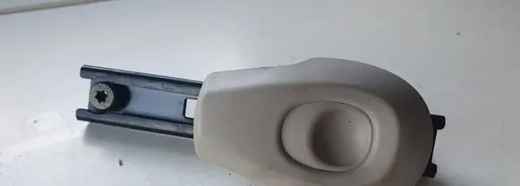 Renault Captur Seat belt adjustment motor 