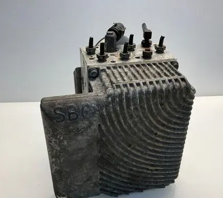 Mercedes-Benz E W211 ABS Pump A0084313812 0265250140 0084313812