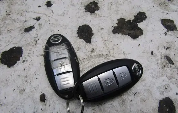 Nissan Micra K14 Ignition key/card 1111