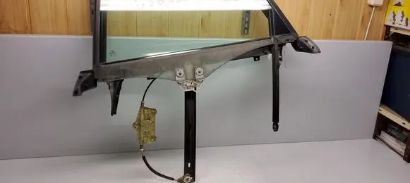 Audi A6 S6 C6 4F Rear door window regulator with motor 4F0839461 4F0867415C 43R00081