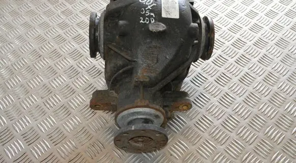 BMW 3 E90 E91 Rear differential 7542222