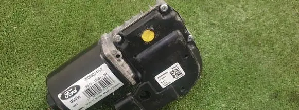 Ford Mondeo MK V Front wiper linkage and motor DS73-17504-AH