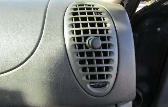 Saab 9-3 Ver1 Dash center air vent grill 