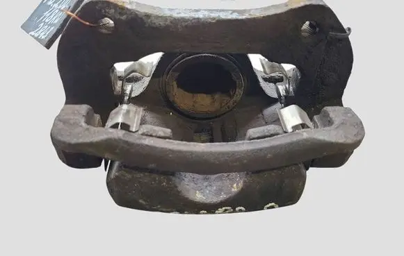 Opel Insignia A Front brake caliper