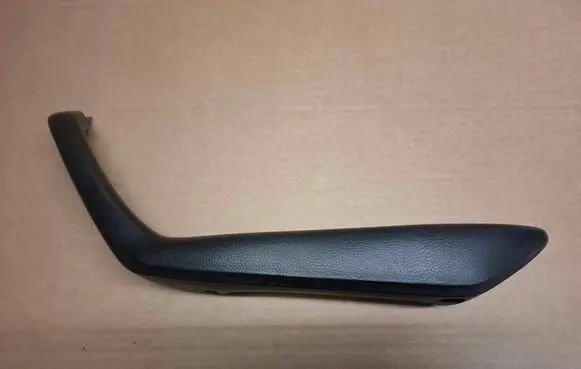 Mercedes-Benz 280 450 W116 Front door interior handle trim 