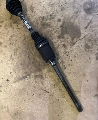 BMW 3 F30 F35 F31 Front driveshaft 7597694